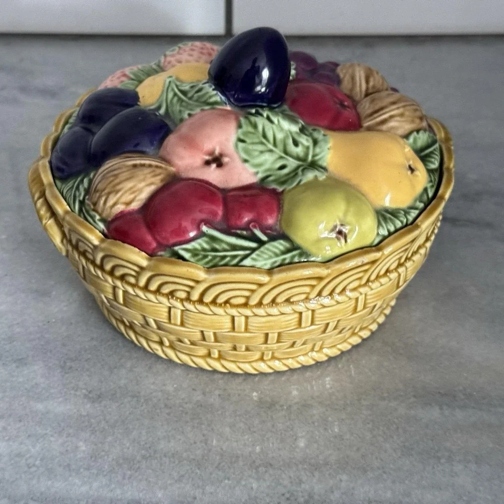 Vintage Erphila Fruit Basket Trinket‎ Dish w/ Lid – Czechoslovakia Porcelain MCM